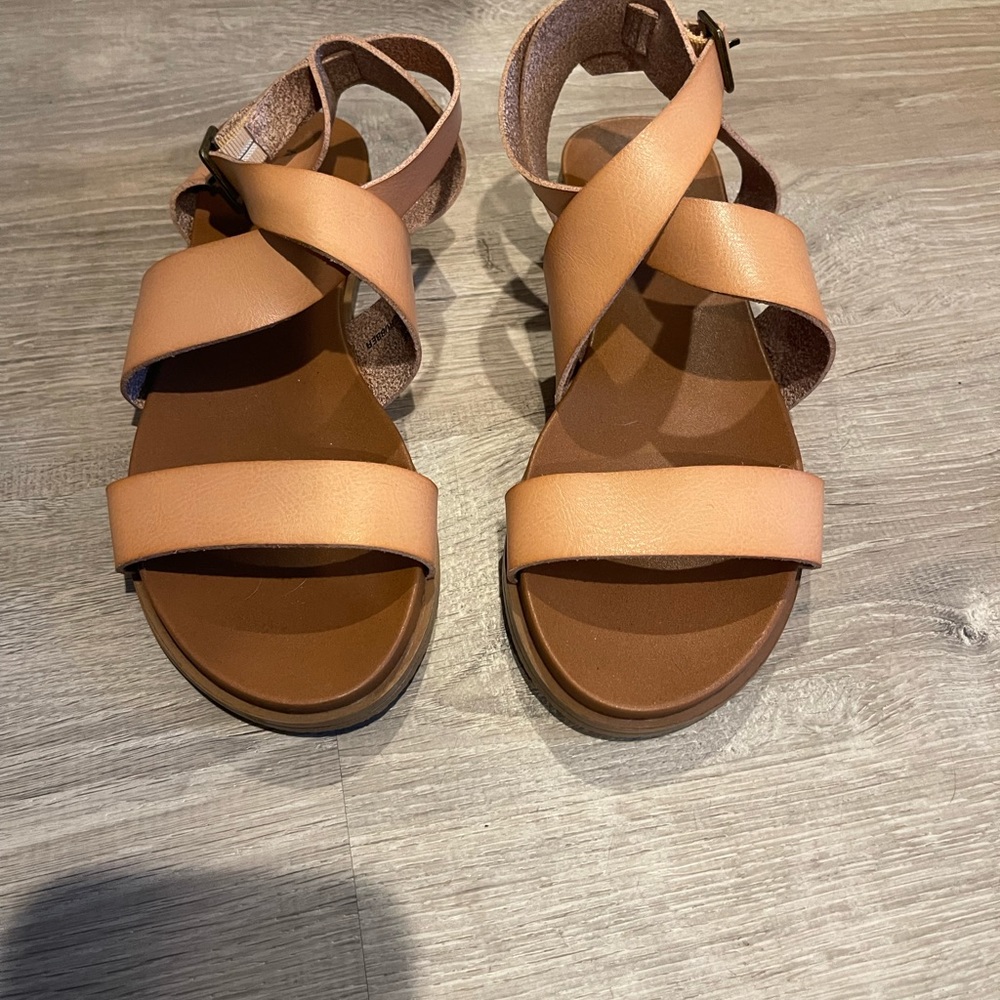 Brand New American Eagle Sandals! Never worn!